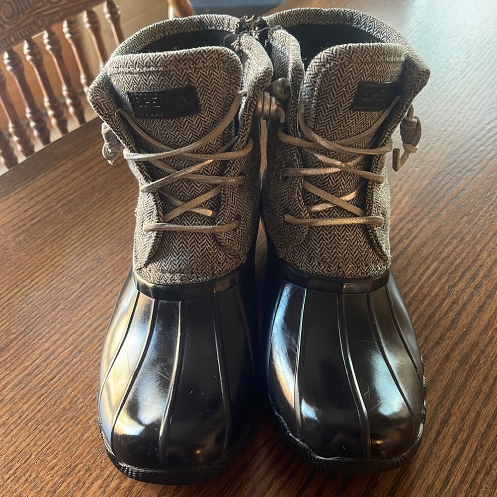 Sherry saltwater boat boots